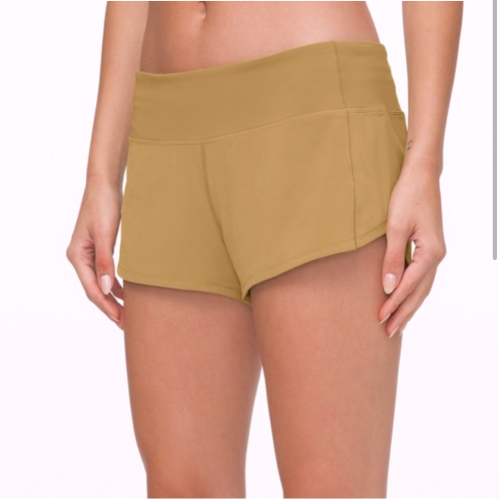 Lululemon dark yellow 2 inch speed up shorts size 10